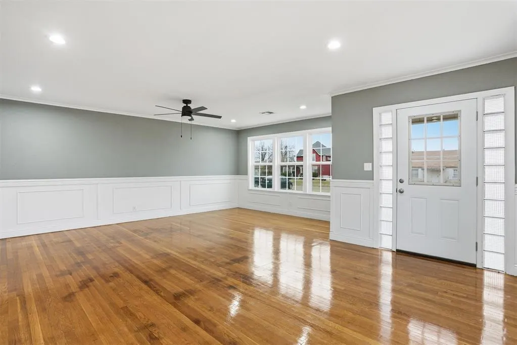 Photo 12 — 1020 N Lee Street, Altus, OK 73521