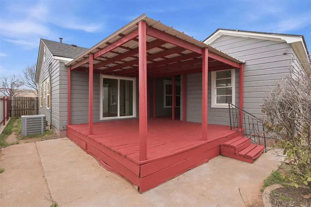 Photo 40 — 1020 N Lee Street, Altus, OK 73521
