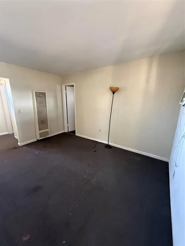 Photo 3 — 1020 S Rock Island Avenue 9, El Reno, OK 73036