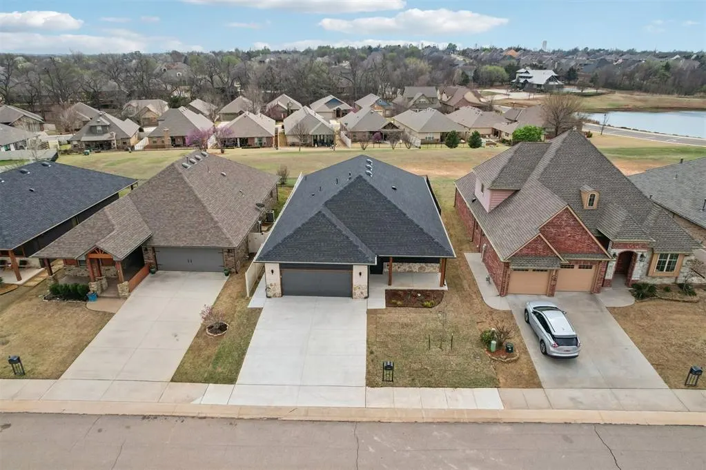 Photo 42 — 2036 Turtle Creek Way, Norman, OK 73071