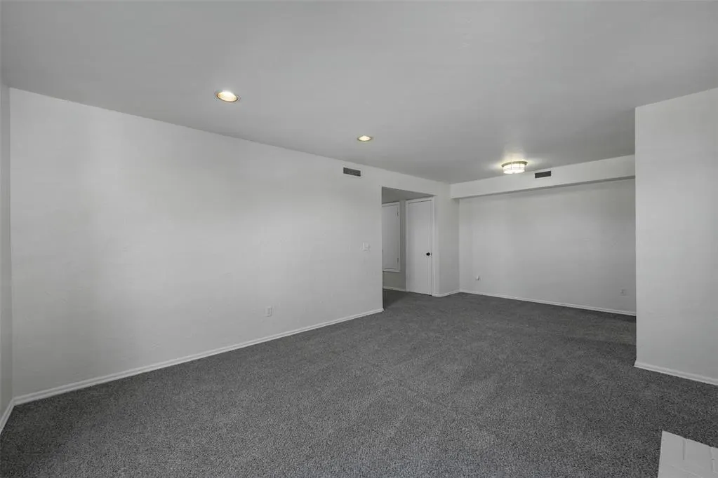 Photo 20 — 11418 Benttree Circle, Oklahoma City, OK 73120