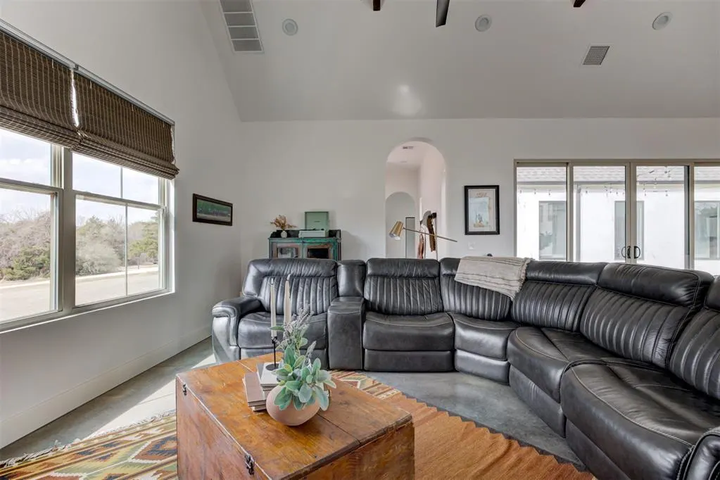 Photo 10 — 11800 SW 114th Circle, Mustang, OK 73064