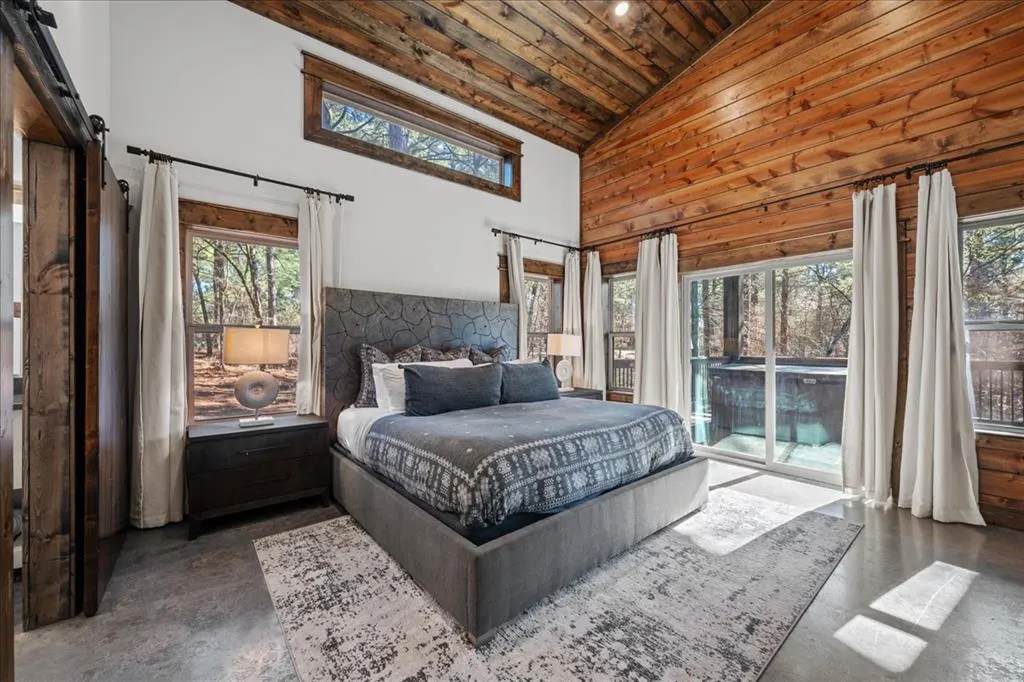 Photo 15 — 332 Cascading Creek Circle, Broken Bow, OK 74728