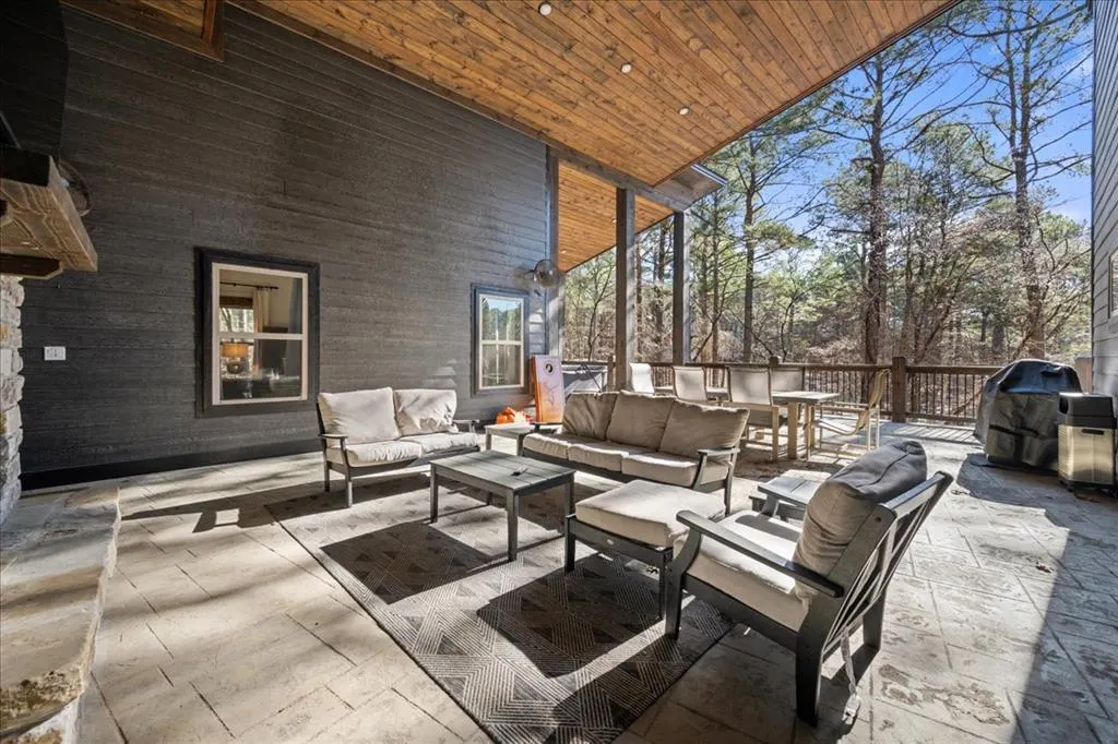 Photo 29 — 332 Cascading Creek Circle, Broken Bow, OK 74728