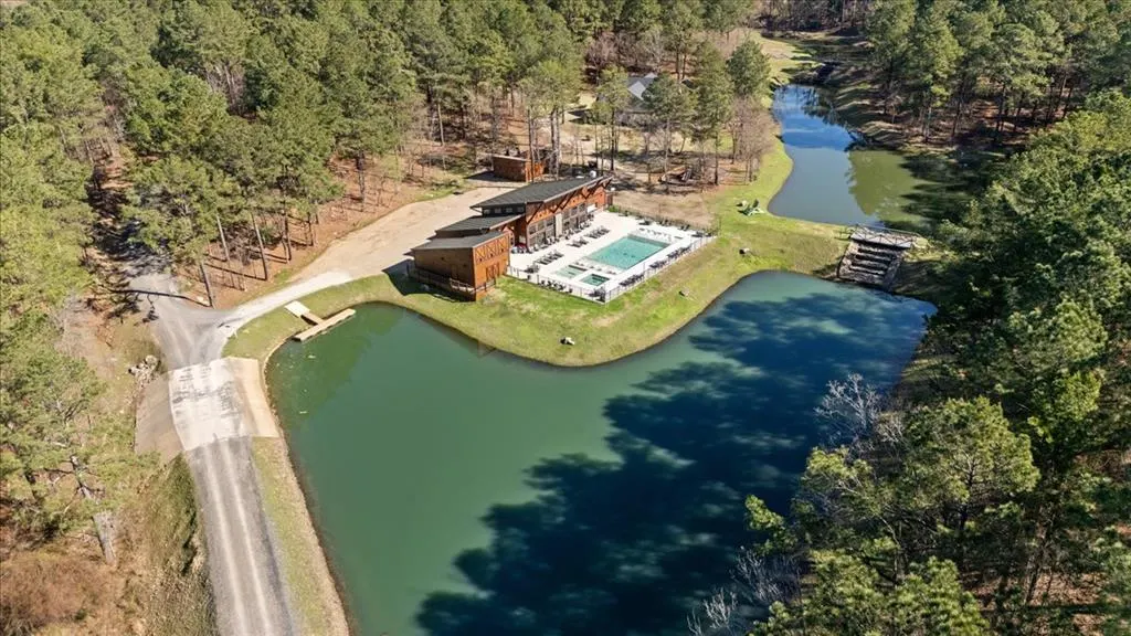 Photo 36 — 332 Cascading Creek Circle, Broken Bow, OK 74728
