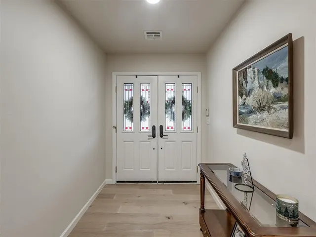 Photo 3 — 1324 Tarman Circle, Norman, OK 73071