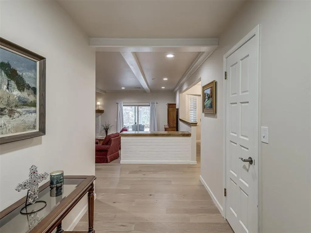 Photo 4 — 1324 Tarman Circle, Norman, OK 73071