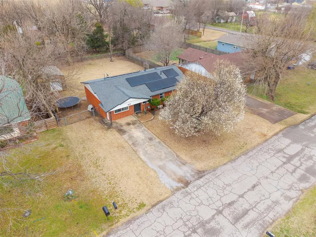 Photo 4 — 817 S Pauline Avenue, El Reno, OK 73036