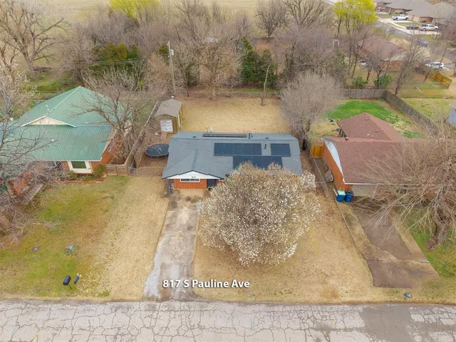 Photo 5 — 817 S Pauline Avenue, El Reno, OK 73036