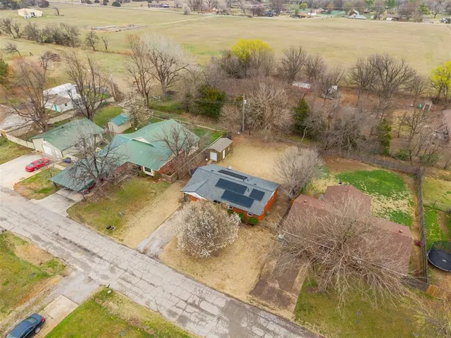Photo 6 — 817 S Pauline Avenue, El Reno, OK 73036