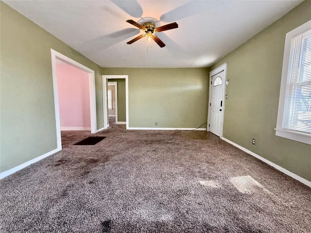 Photo 5 — 1401 W 2nd Street, Elk City, OK 73644