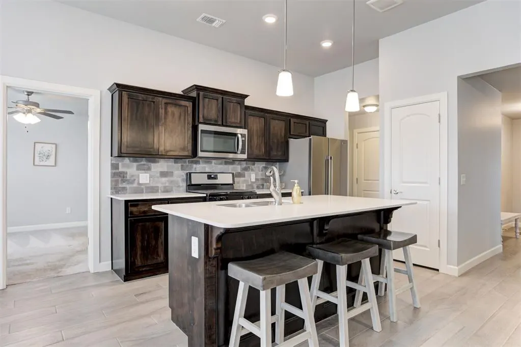 Photo 9 — 614 Green Fish Circle, Norman, OK 73069