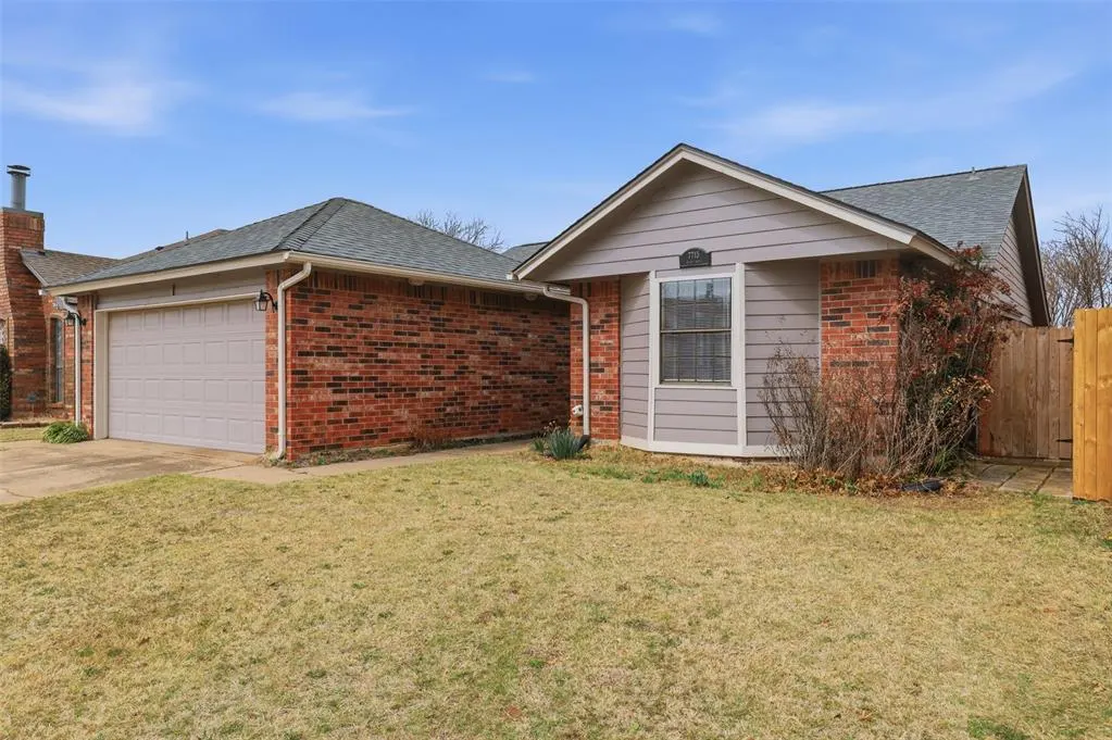 Photo 2 — 7713 Doris Drive, Oklahoma City, OK 73162