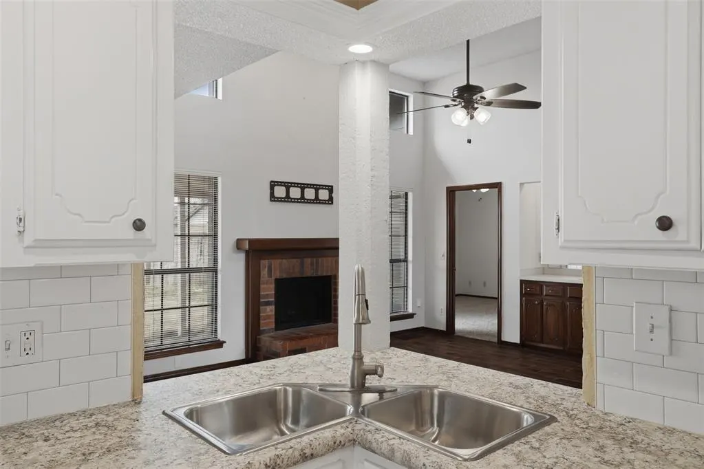Photo 21 — 7713 Doris Drive, Oklahoma City, OK 73162