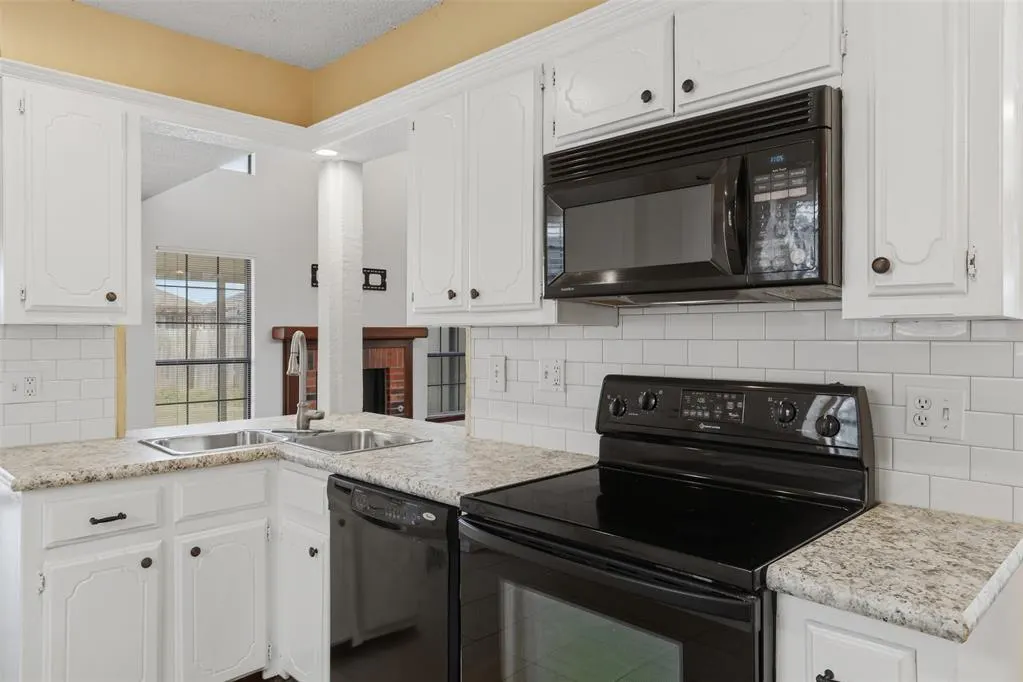 Photo 23 — 7713 Doris Drive, Oklahoma City, OK 73162