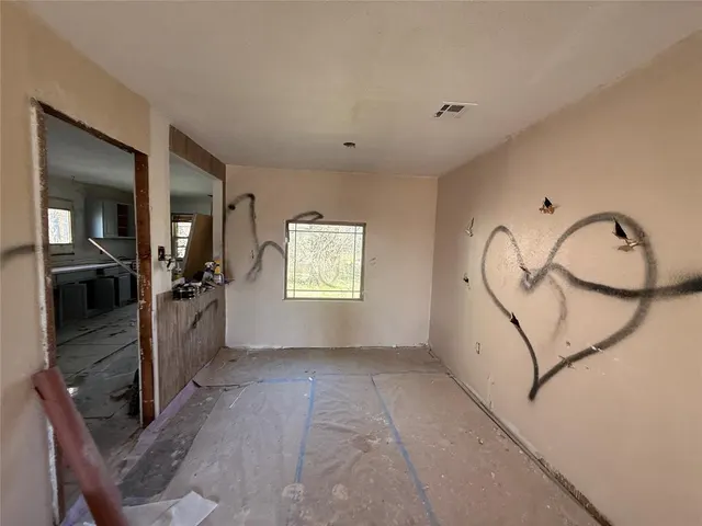Photo 3 — 2032 NE Grand Boulevard, Oklahoma City, OK 73111