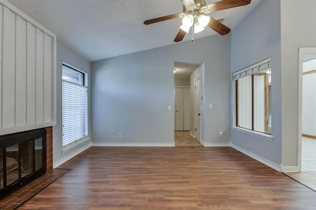 Photo 7 — 6411 Lyrewood Terrace, Oklahoma City, OK 73132