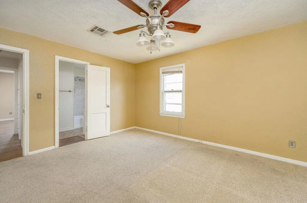 Photo 28 — 512 W Daws Street, Norman, OK 73069