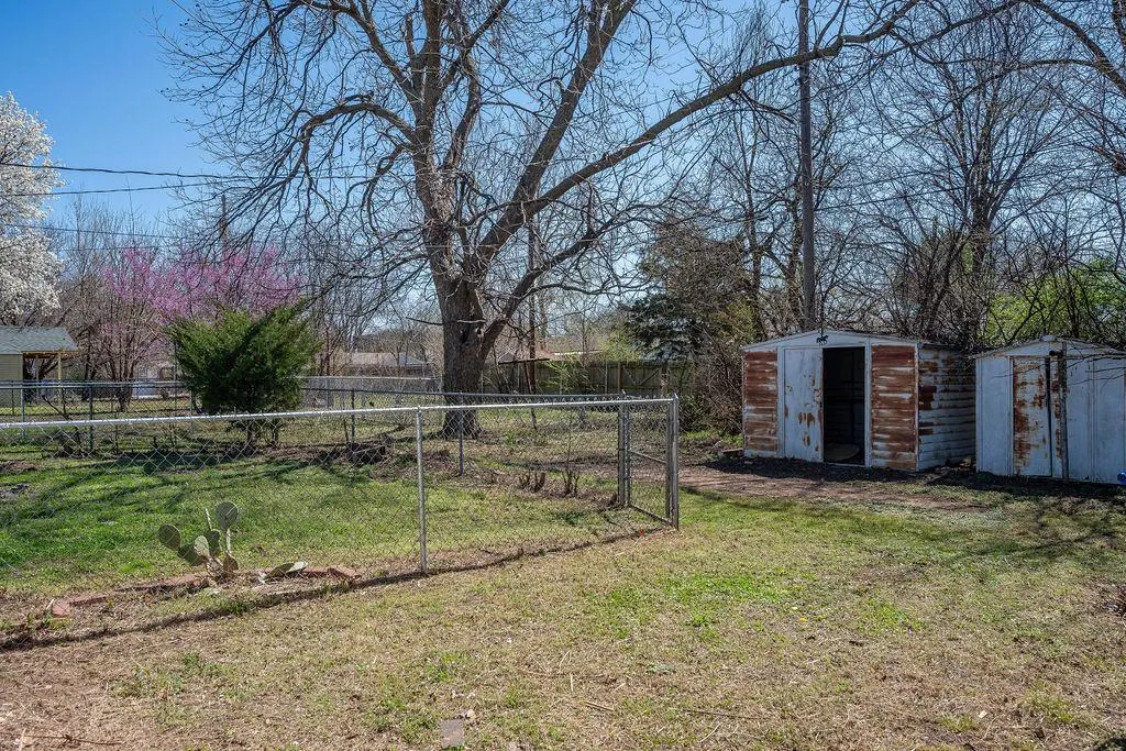 Photo 42 — 512 W Daws Street, Norman, OK 73069