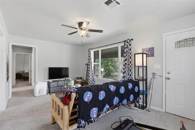 Photo 7 — 910 Stansell Drive, Midwest City, OK 73110