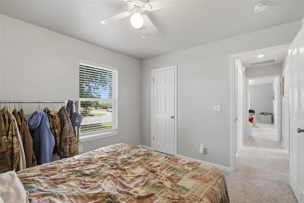 Photo 14 — 910 Stansell Drive, Midwest City, OK 73110