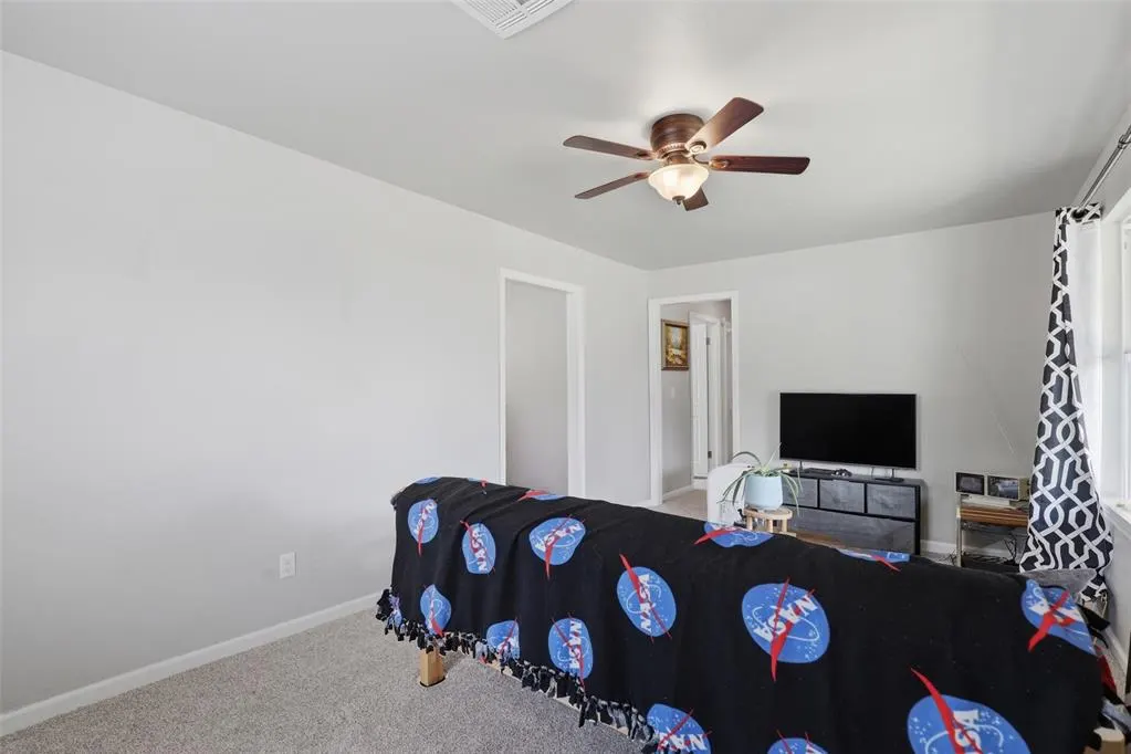Photo 6 — 910 Stansell Drive, Midwest City, OK 73110