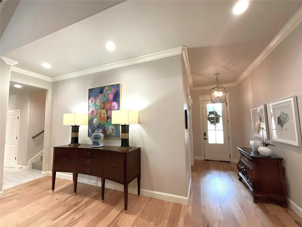 Photo 5 — 704 Maple Hill Road, Norman, OK 73069