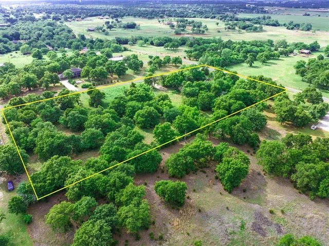 Photo 4 — 29944 Coyle Drive, Blanchard, OK 73010