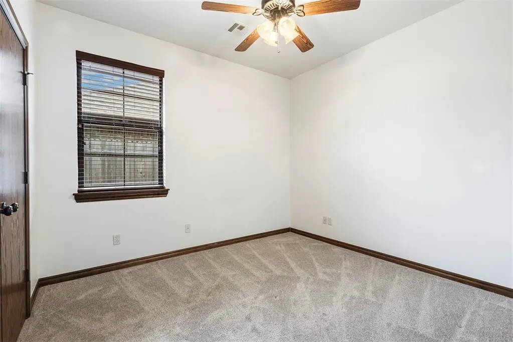 Photo 19 — 3001 Prairie Field Lane, Moore, OK 73160