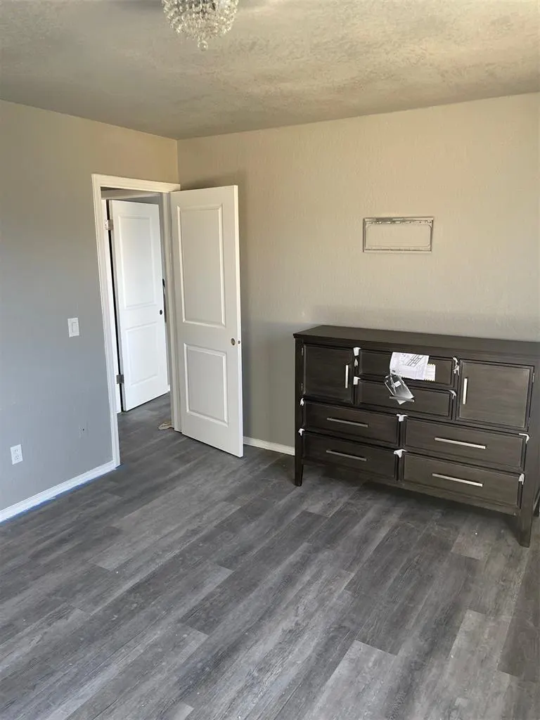 Photo 5 — 8112 NW 78th Terrace, Oklahoma City, OK 73132