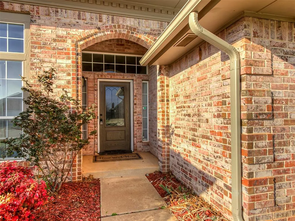 Photo 3 — 9109 SW 24th Street, Oklahoma City, OK 73128