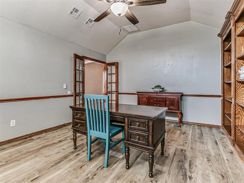 Photo 9 — 9109 SW 24th Street, Oklahoma City, OK 73128