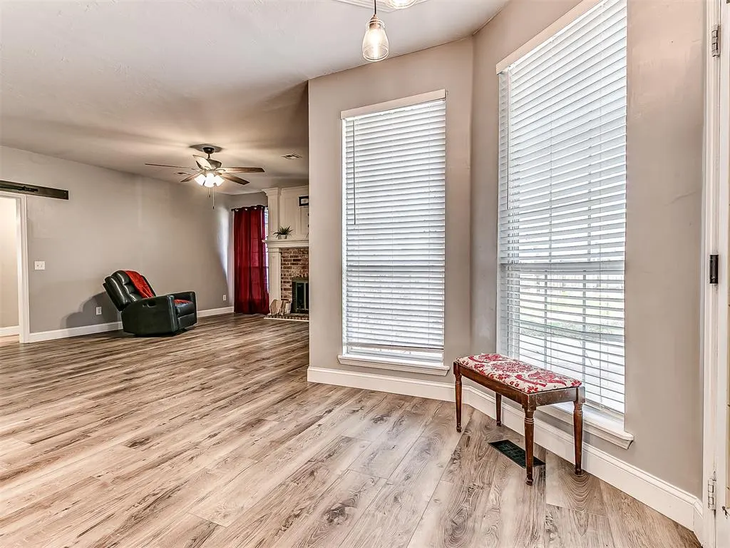 Photo 14 — 9109 SW 24th Street, Oklahoma City, OK 73128