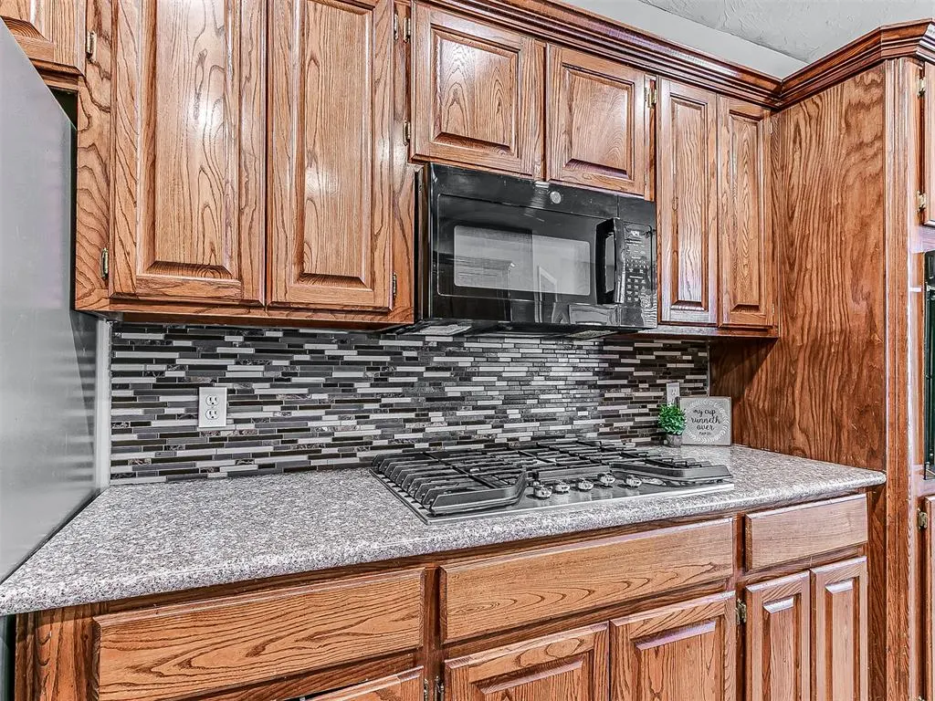 Photo 20 — 9109 SW 24th Street, Oklahoma City, OK 73128