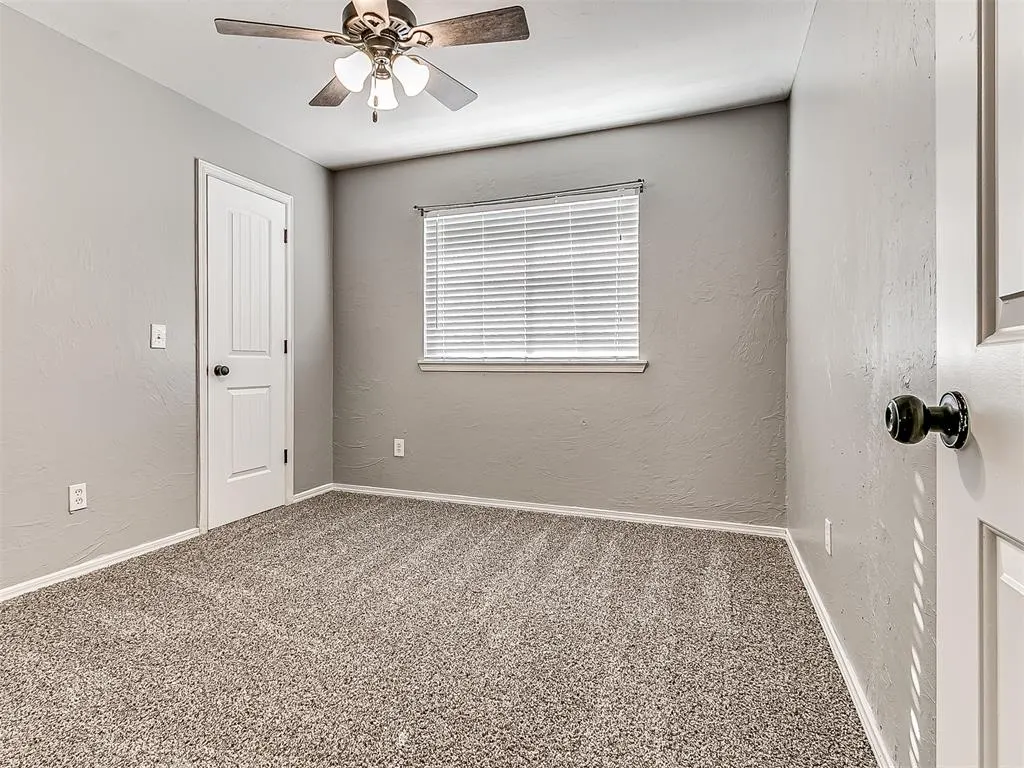 Photo 37 — 9109 SW 24th Street, Oklahoma City, OK 73128