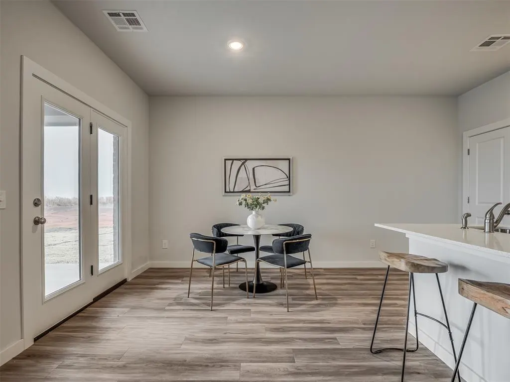 Photo 15 — 3530 Manning Farms Boulevard, El Reno, OK 73036