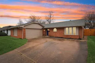 Sold home at 2316 NW 112th Street