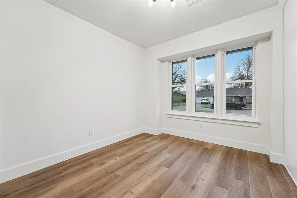Photo 14 — 2316 NW 112th Street, Oklahoma City, OK 73120