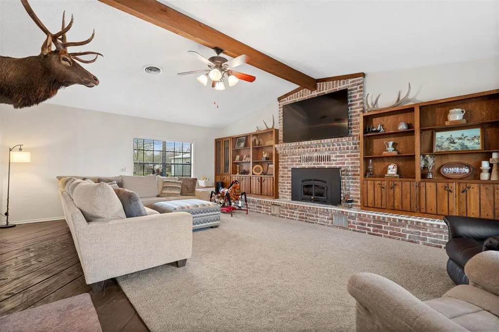 Photo 3 — 1475 Santa Fe Road, Wilson, OK 73463