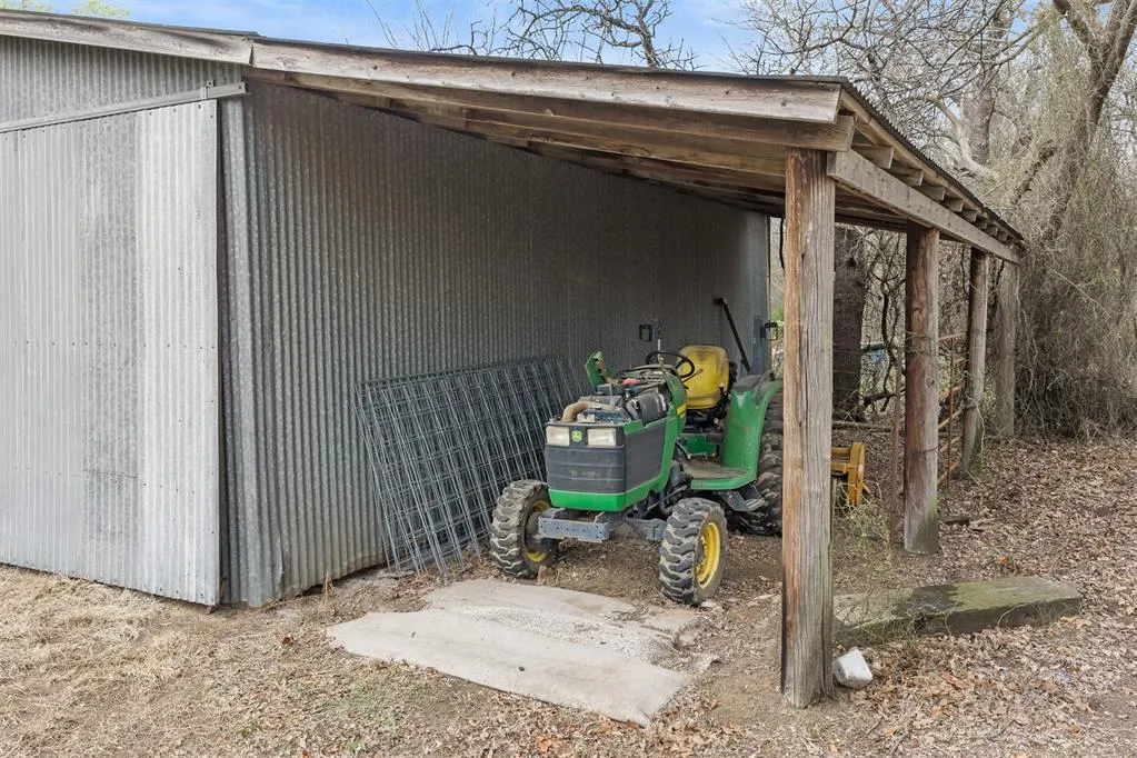 Photo 39 — 1475 Santa Fe Road, Wilson, OK 73463