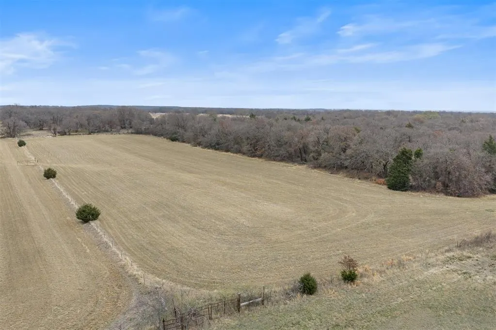 Photo 41 — 1475 Santa Fe Road, Wilson, OK 73463