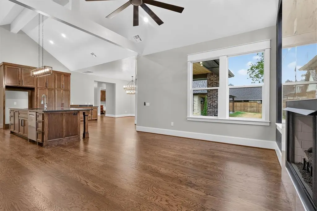 Photo 11 — 10033 SW 27th Street, Yukon, OK 73099
