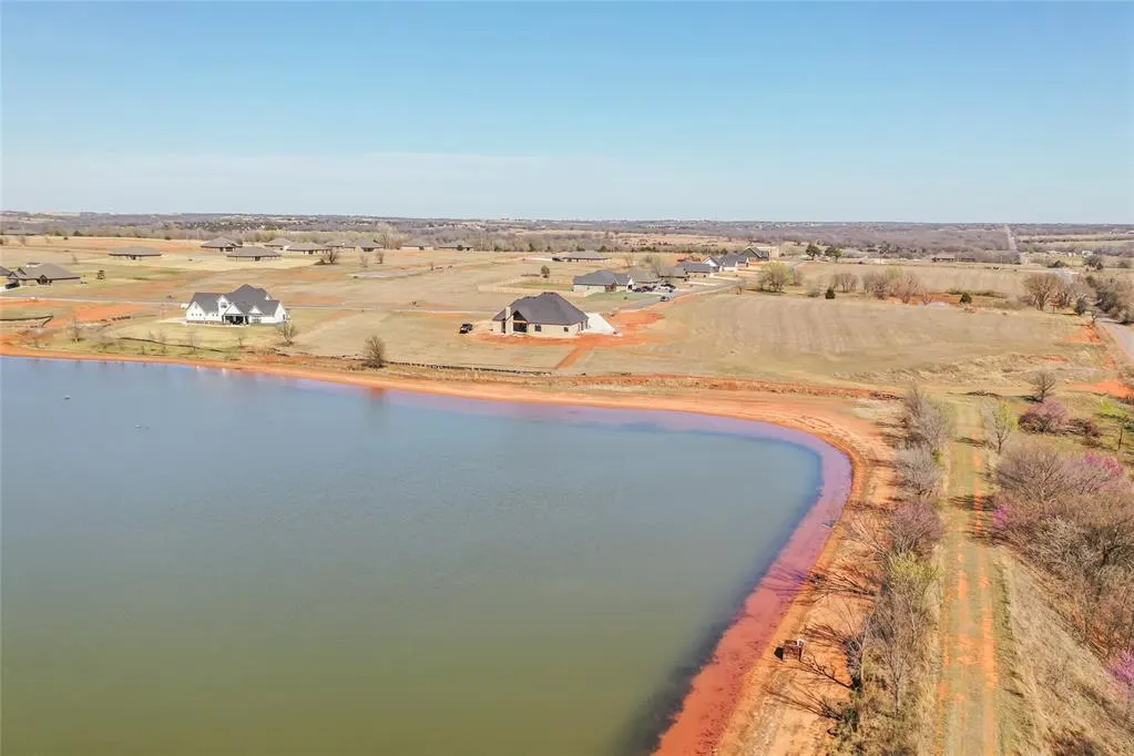 Photo 12 — 2190 Hux Drive, Blanchard, OK 73010