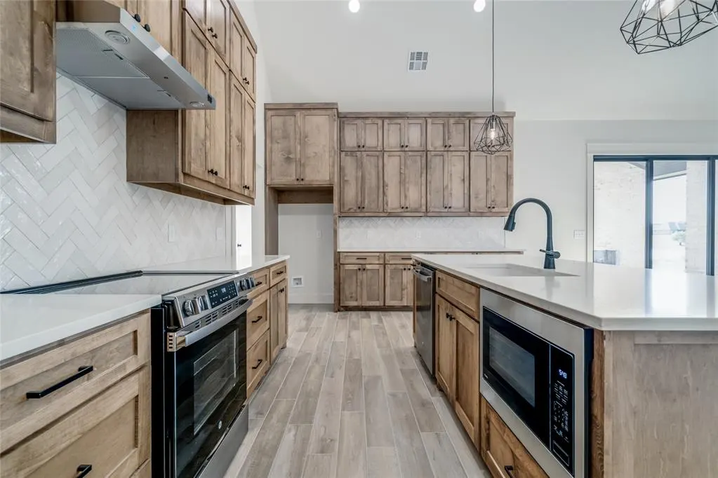 Photo 21 — 2190 Hux Drive, Blanchard, OK 73010