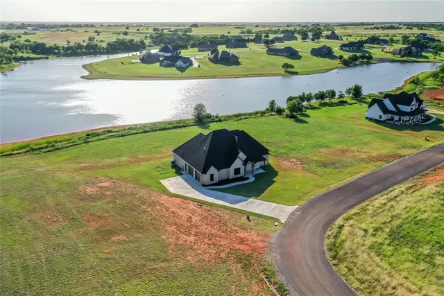 Photo 4 — 2190 Hux Drive, Blanchard, OK 73010