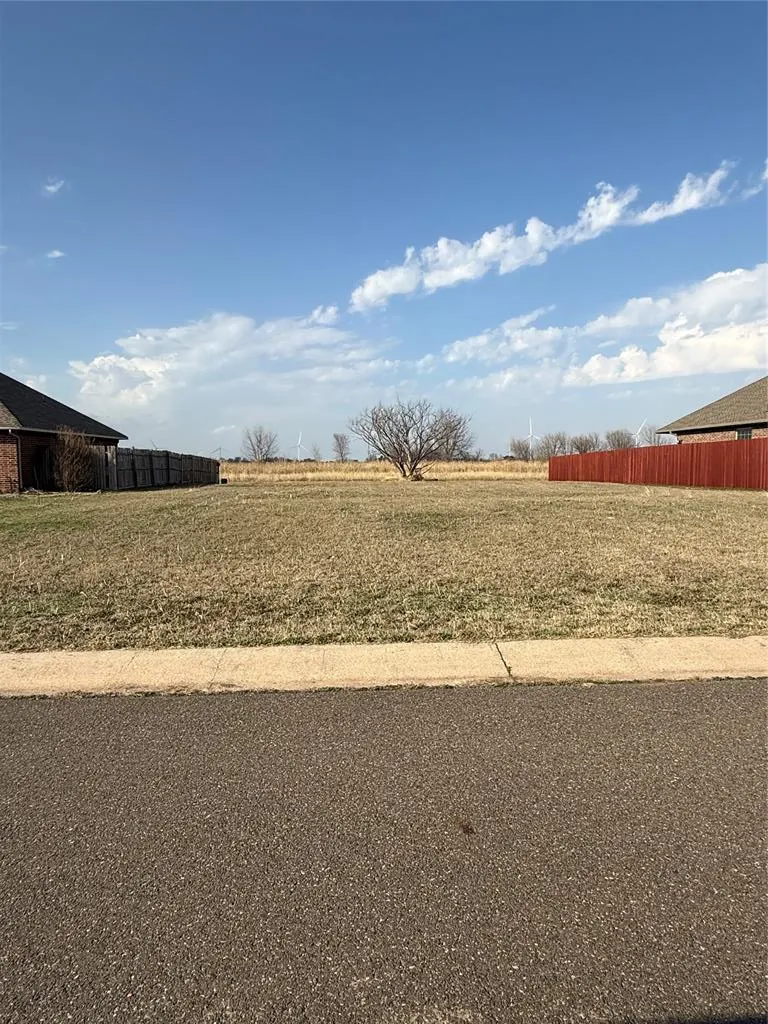 Photo 14 — 110 Dogwood, Crescent, OK 73028