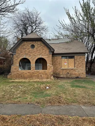 Sold home at 2204 N Jordan Avenue