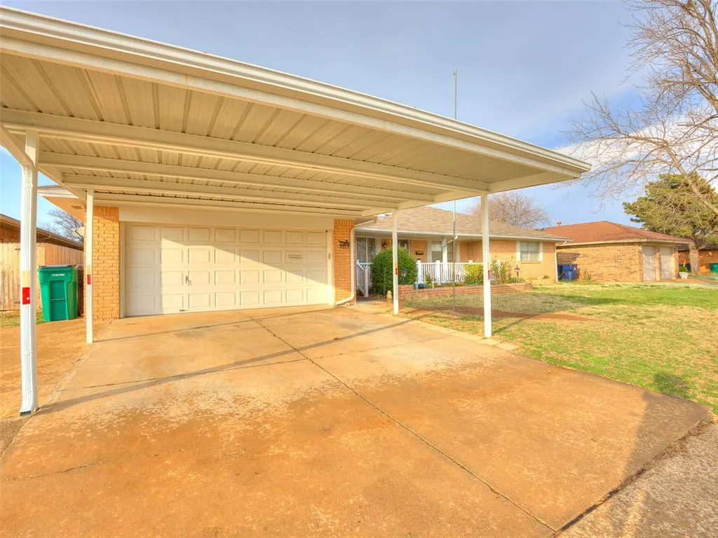 Photo 7 — 2313 SW 91st Street, Oklahoma City, OK 73159