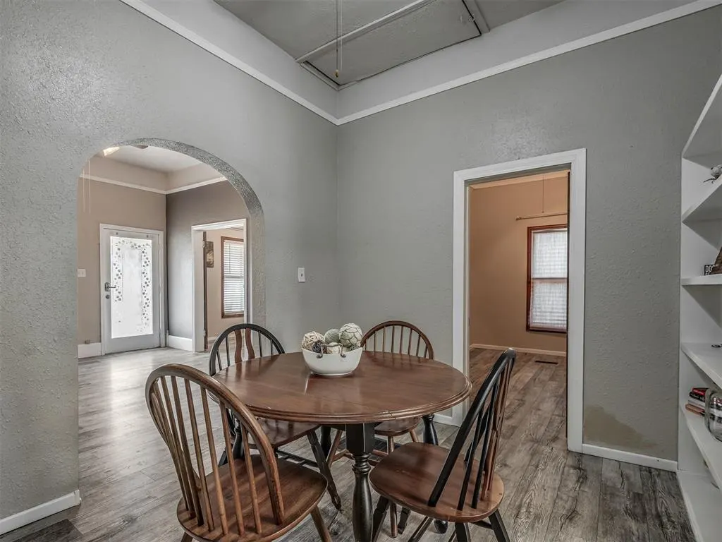 Photo 9 — 316 E Jefferson Street, Crescent, OK 73028