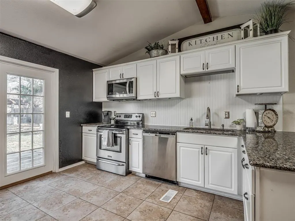 Photo 15 — 316 E Jefferson Street, Crescent, OK 73028